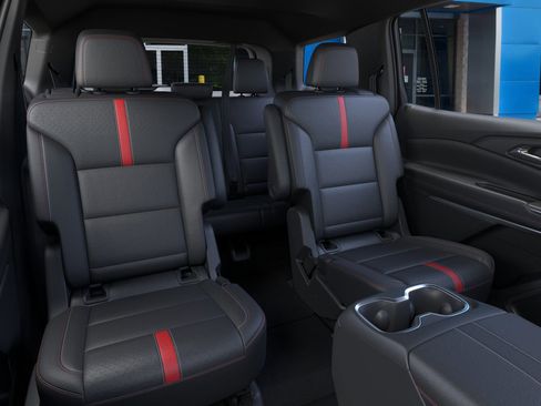 New 2026 Chevrolet Traverse RS image 41