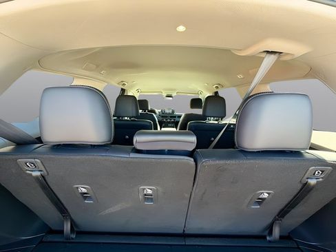 Used 2024 Honda Pilot EX-L image 28