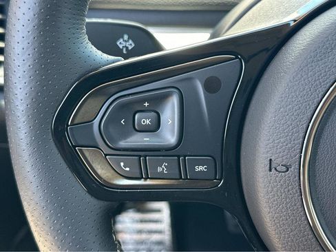 Used 2023 VinFast VF 8 Plus AWD/4WD image 21