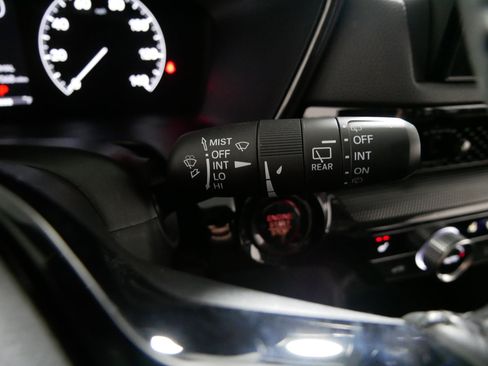 Used 2024 Honda CR-V EX-L image 32