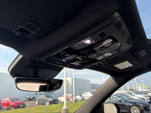 Used 2025 Cadillac Escalade Premium Luxury w/ Touring Package image 19