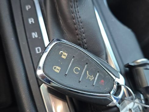 Used 2019 Chevrolet Equinox Premier FWD image 29