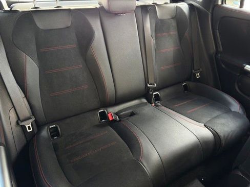 New 2025 Mercedes-Benz GLA 250 image 15