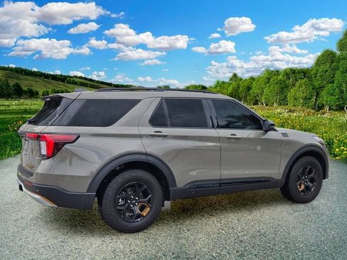 Used 2026 Ford Explorer Tremor w/ Tremor Ultimate Package AWD/4WD image 6