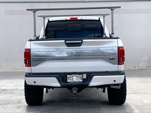 Used 2015 Ford F150 Platinum w/ Equipment Group 701A Luxury AWD/4WD image 5