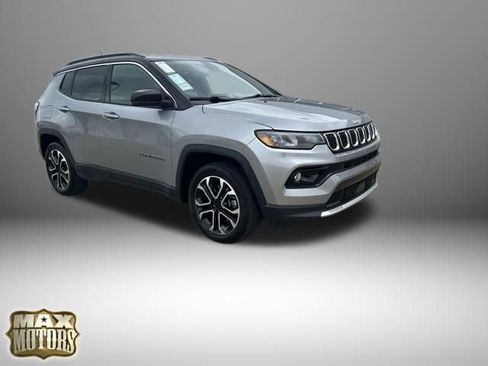 Used 2024 Jeep Compass Limited AWD/4WD image 14