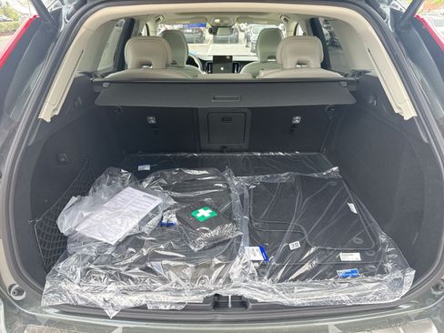 New 2026 Volvo XC60 B5 Ultra w/ Protection Package Premier AWD/4WD image 26