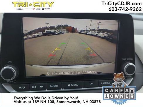 Used 2023 Nissan Rogue SV image 28