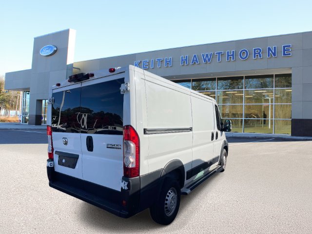 Used 2025 RAM ProMaster 2500 w/ U-Haul Equipment Group FWD image 6