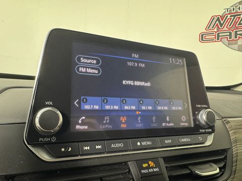 Used 2022 Nissan Altima 2.5 SL FWD image 19