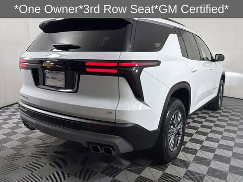 Used 2024 Chevrolet Traverse LT image 6