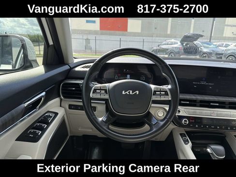Used 2023 Kia Telluride EX w/ EX Captain's Chair Package FWD image 13