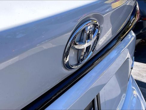 Used 2023 Toyota Corolla LE image 8
