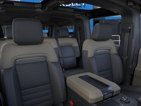New 2026 GMC Hummer EV SUV w/ LPO, Dark Essentials Package AWD/4WD image 48