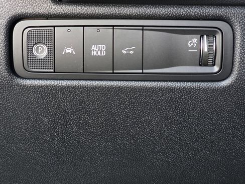 New 2026 Chevrolet Equinox EV LT w/ Convenience Package II image 33