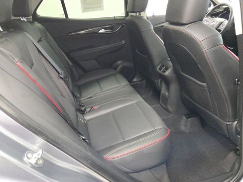 Used 2022 Buick Envision Essence w/ Sport Touring Package image 10