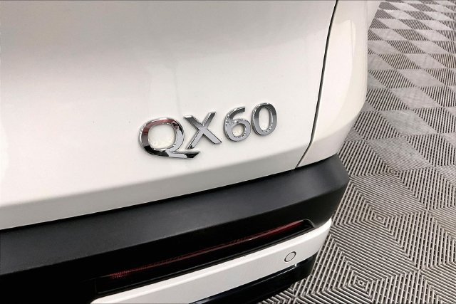 Used 2024 INFINITI QX60 Luxe AWD/4WD image 9
