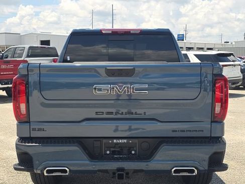 Used 2026 GMC Sierra 1500 Denali Ultimate AWD/4WD image 4