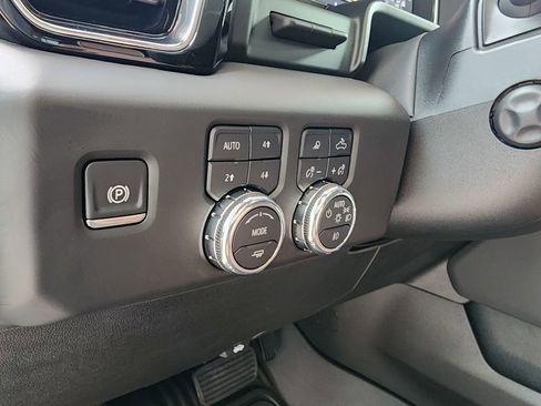 Used 2025 GMC Sierra 1500 Denali Ultimate AWD/4WD image 19