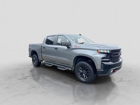 Used 2022 Chevrolet Silverado 1500 LT Trail Boss w/ Bed Protection Package AWD/4WD image 10