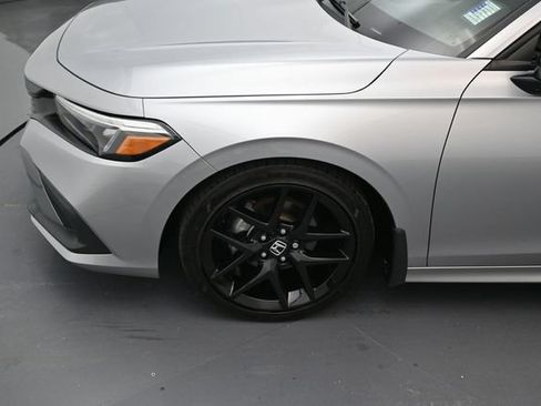 Used 2024 Honda Civic Sport image 9