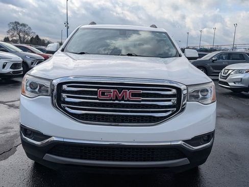 Used 2018 GMC Acadia SLE image 2