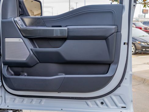 Used 2022 Ford F150 XLT w/ Equipment Group 302A High image 36