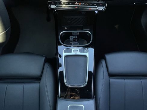 Used 2025 Mercedes-Benz CLA 250 image 19