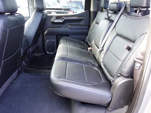 Used 2023 GMC Sierra 1500 Elevation image 22