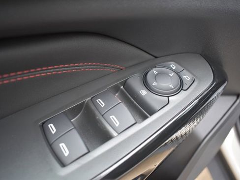 New 2026 Chevrolet Trax RS w/ Sunroof Package image 13