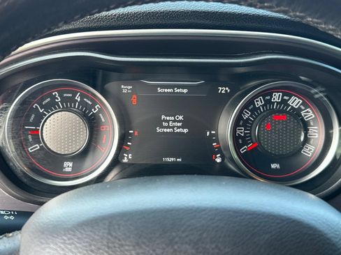 Used 2017 Dodge Challenger R/T RWD image 29