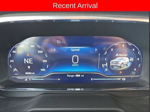 Used 2024 Chevrolet Suburban Z71 AWD/4WD image 6