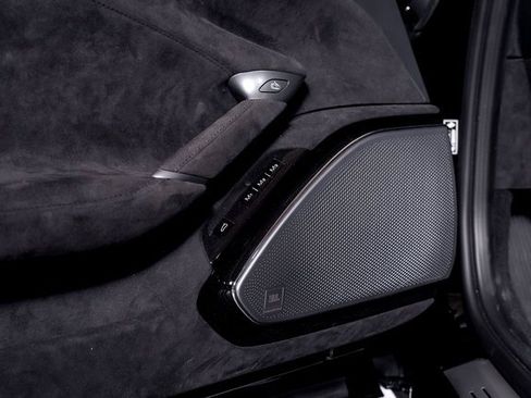 Used 2024 Ferrari Roma Spider image 54