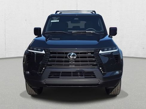 Certified 2025 Lexus GX 550 w/ Accessory Package (2T) AWD/4WD image 2