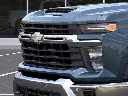 New 2026 Chevrolet Silverado 2500 LT w/ Safety Package AWD/4WD image 14
