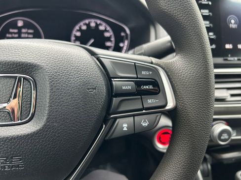 Used 2020 Honda Accord LX image 18