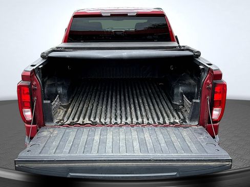 Used 2020 GMC Sierra 1500 Elevation w/ Elevation Value Package AWD/4WD image 7