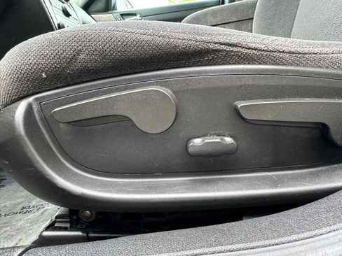 Used 2011 Chevrolet Impala LT image 26