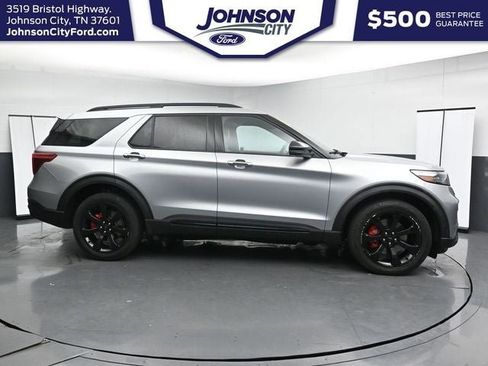 Used 2021 Ford Explorer ST w/ Equipment Group 401A AWD/4WD image 12