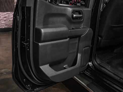 Used 2019 Chevrolet Silverado 1500 LT w/ All-Star Edition image 42