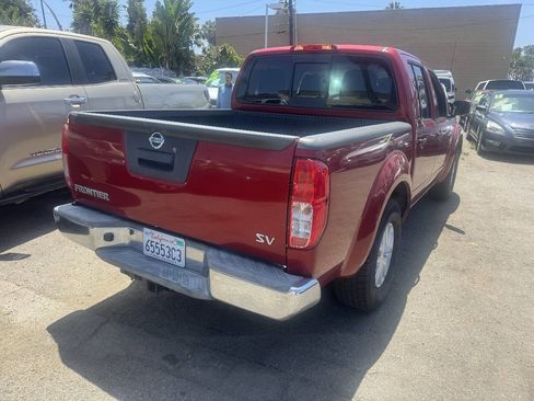 Used 2017 Nissan Frontier SV RWD image 5