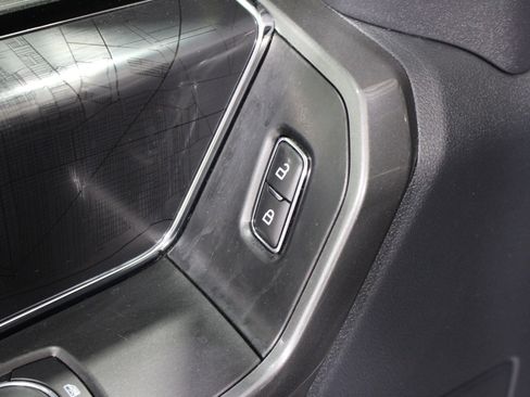 Used 2022 Ford F150 XLT w/ Equipment Group 302A High image 8