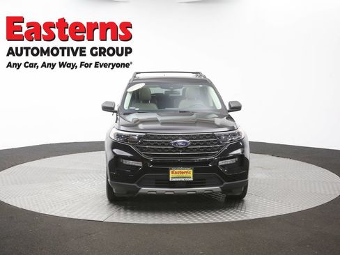 Used 2022 Ford Explorer XLT w/ Equipment Group 202A AWD/4WD image 51