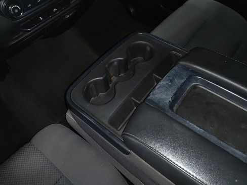 Used 2018 Chevrolet Silverado 1500 LT image 26