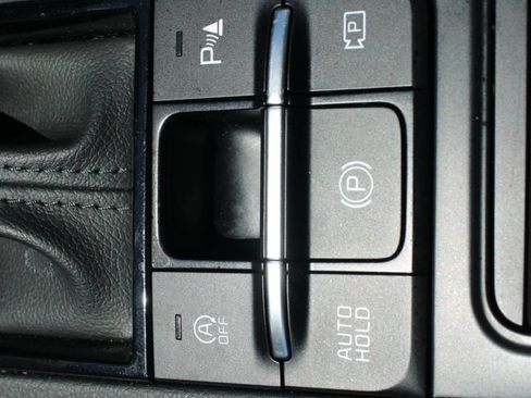 Used 2025 Kia K5 LXS FWD image 21
