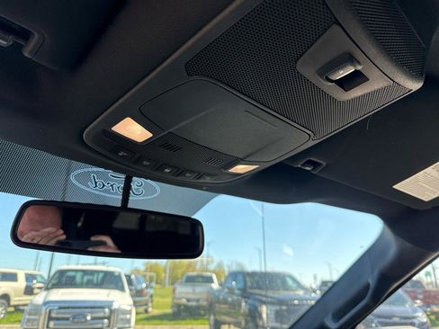 Used 2015 Ford F150 XLT w/ Equipment Group 302A Luxury AWD/4WD image 20