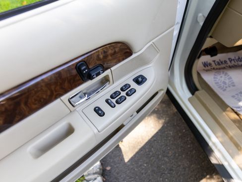 Used 2007 Mercury Grand Marquis GS RWD image 33