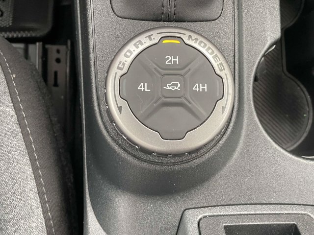 Used 2023 Ford Bronco 4-Door AWD/4WD image 30