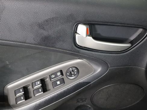 Used 2018 Kia Forte LX FWD image 20