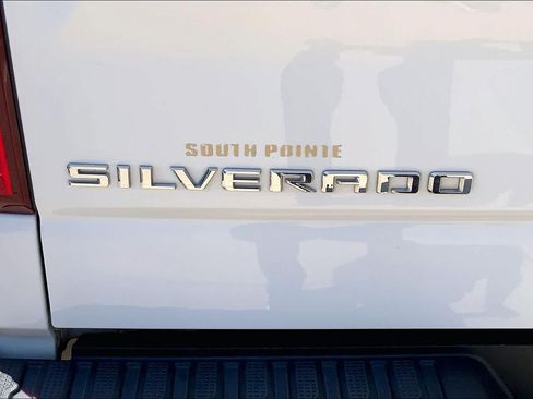 Used 2021 Chevrolet Silverado 1500 RST w/ Z71 Off-Road Package AWD/4WD image 31